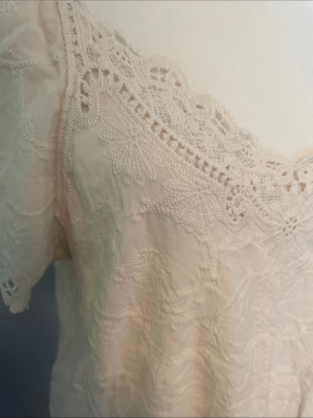 EUC Democracy Boho Cream embroidered Tunic size L - Picture 7 of 12
